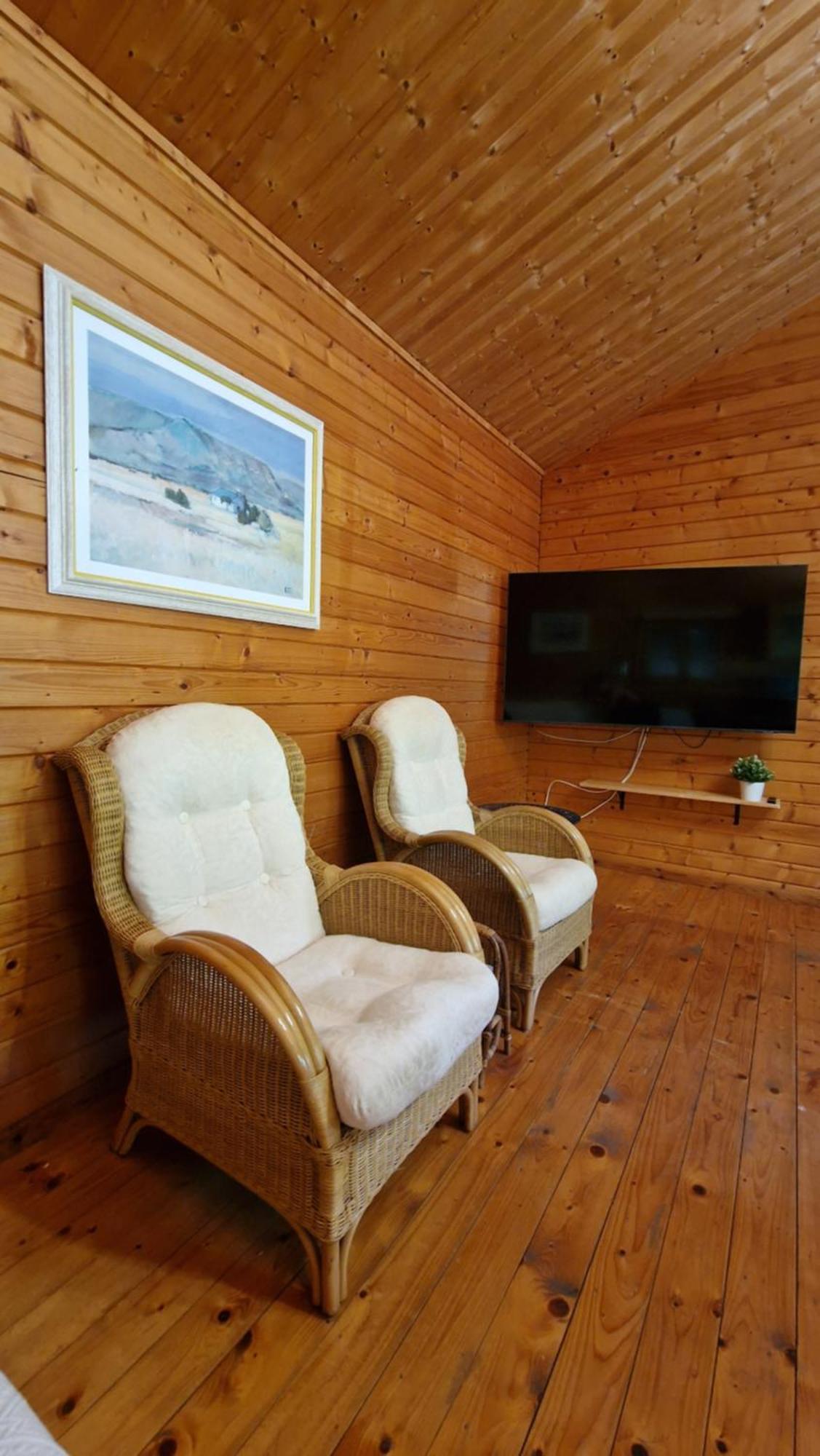 Chalet Villa Mosquito 西尔韦斯 外观 照片