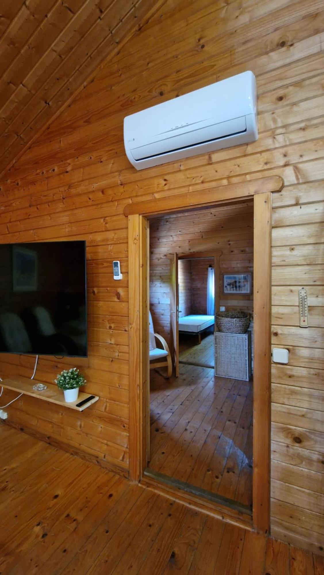 Chalet Villa Mosquito 西尔韦斯 外观 照片