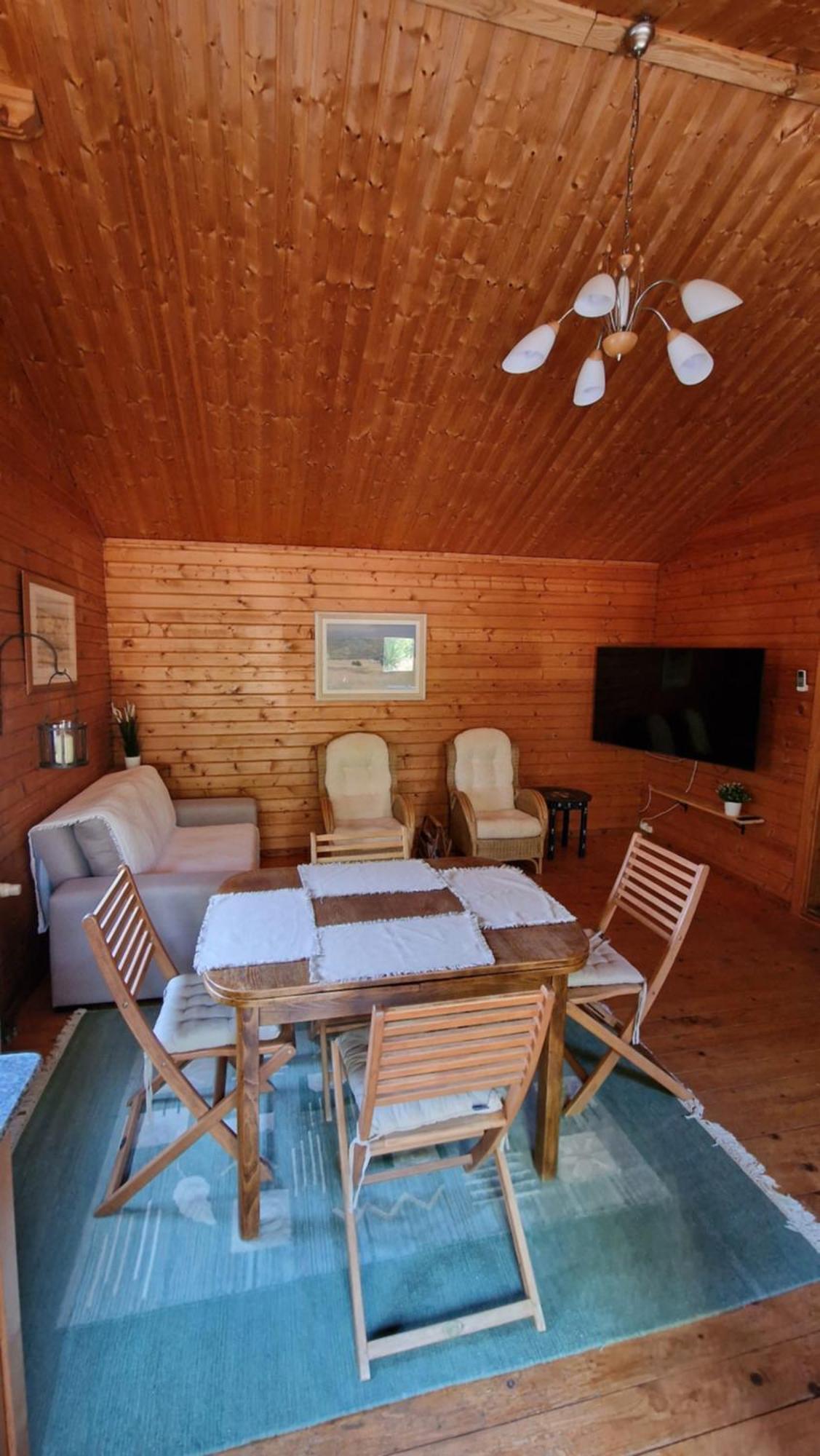 Chalet Villa Mosquito 西尔韦斯 外观 照片